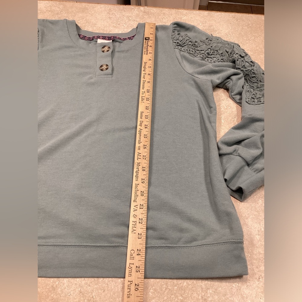 Knox Rose sage long sleeve Henley sweater XXL with lace detail - Picture 9 of 9